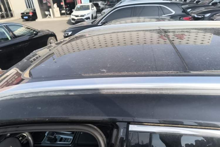 Used Hongqi HS5 2023 2.0T Four-Wheel Drive Flagship Pro Edition Roof