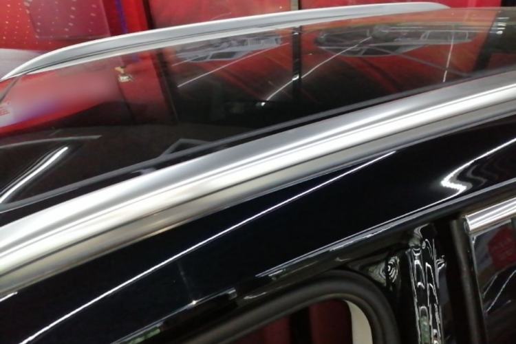 Used Hongqi HS5 2023 2.0T Qixiang Pro Edition Roof
