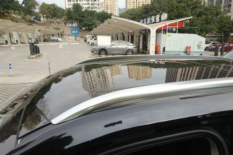 Used Hongqi HS5 2023 2.0T Qixiang Pro Edition Roof
