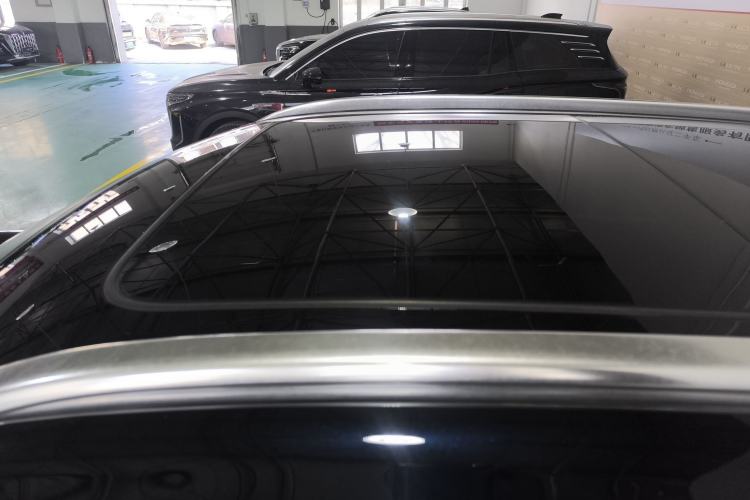 Used Hongqi HS5 2023 2.0T Four-Wheel Drive Flagship Pro Edition Roof