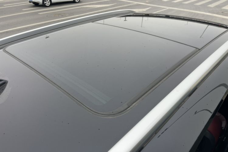 Used Hongqi HS5 2023 2.0T Qixiang Pro Edition Roof