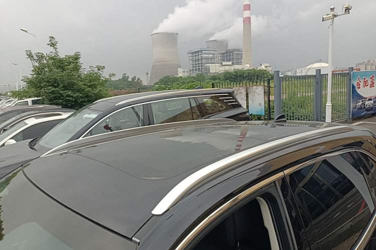 Used Hongqi HS5 2023 2.0T Four-Wheel Drive Flagship Pro Edition Roof