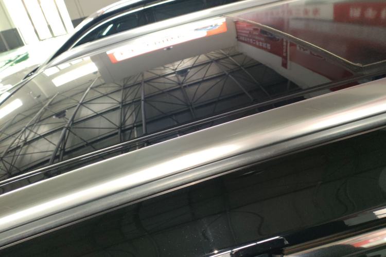 Used Hongqi HS5 2023 2.0T Four-Wheel Drive Flagship Pro Edition Roof