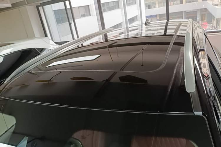 Used Hongqi HS5 2023 2.0T Qixiang Pro Edition Roof