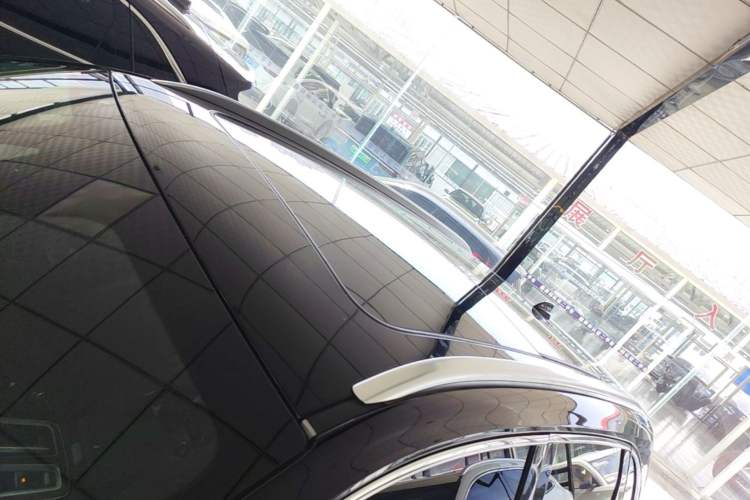 Used Hongqi HS5 2023 2.0T Qixiang Pro Edition Roof
