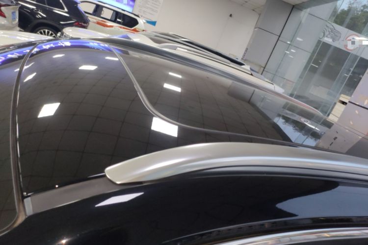 Used Hongqi HS5 2023 2.0T Qixiang Pro Edition Roof