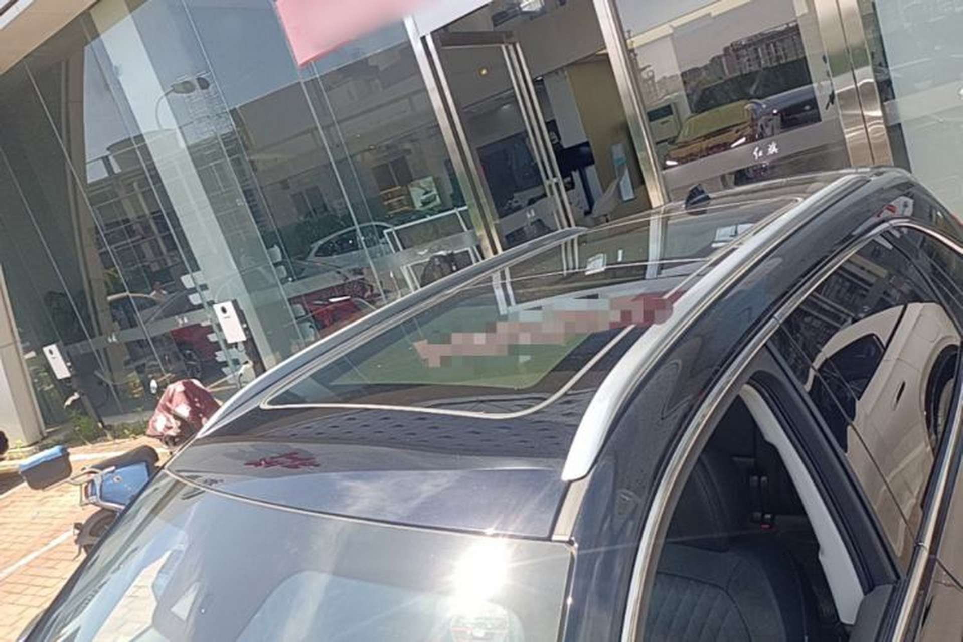 Used Hongqi HS5 2023 2.0T Flagship Pro Edition Roof