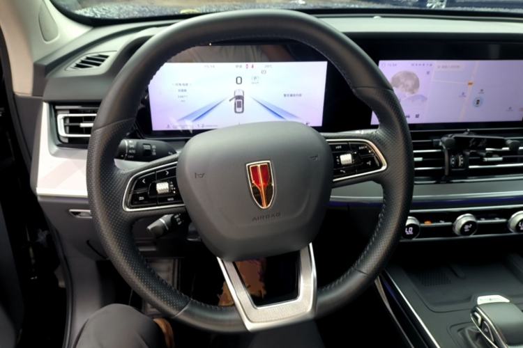 Used Hongqi HS5 2023 2.0T Qixiang Pro Edition Steering Wheel