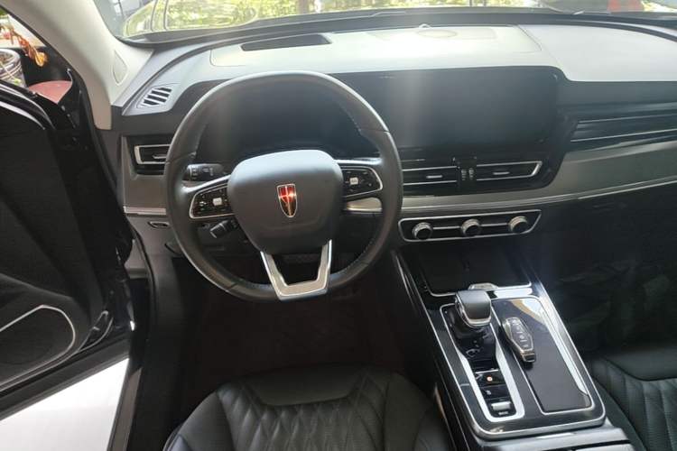 Used Hongqi HS5 2023 2.0T Four-Wheel Drive Flagship Pro Edition Steering Wheel
