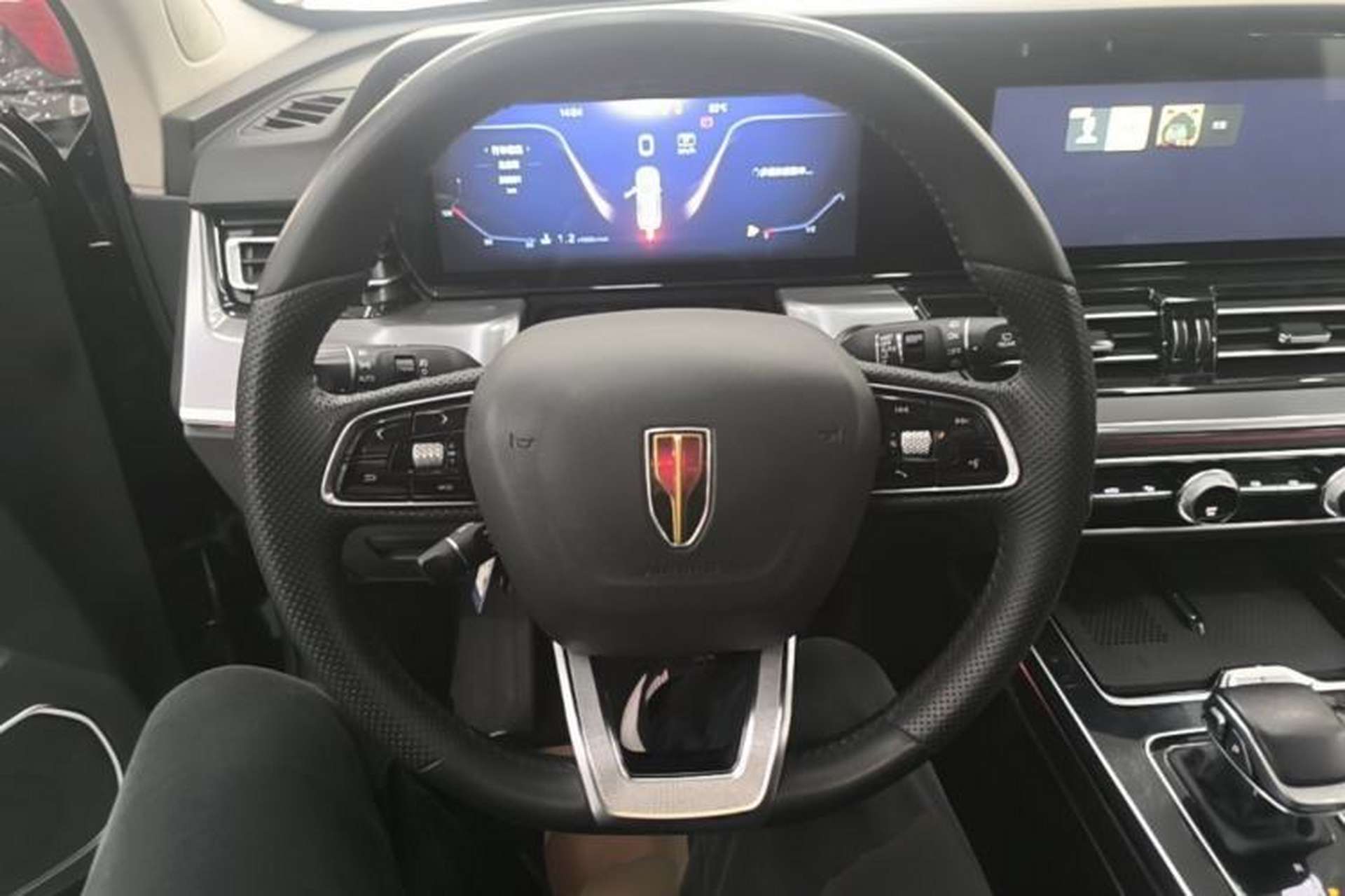 Used Hongqi HS5 2023 2.0T Four-Wheel Drive Flagship Pro Edition Steering Wheel