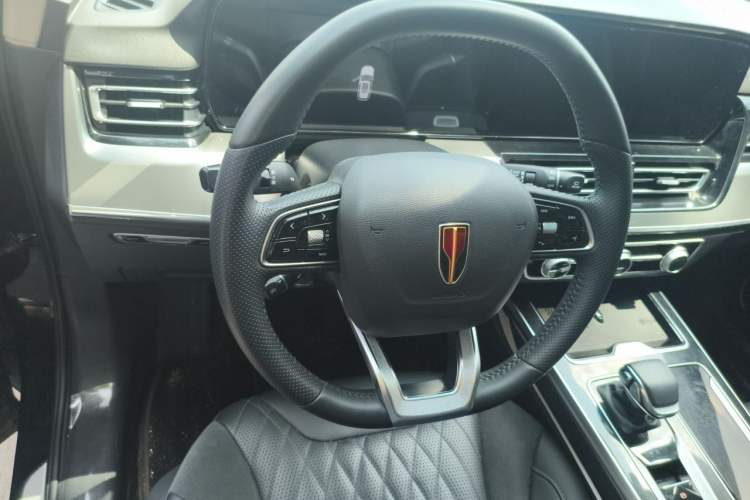 Used Hongqi HS5 2023 2.0T Four-Wheel Drive Flagship Pro Edition Steering Wheel