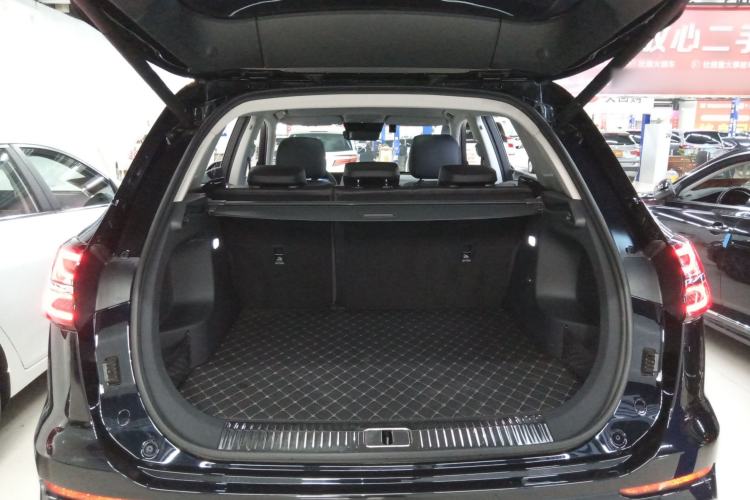 Used Hongqi HS5 2023 2.0T Qixiang Pro Edition Trunk