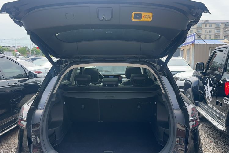 Used Hongqi HS5 2023 2.0T Qixiang Pro Edition Trunk