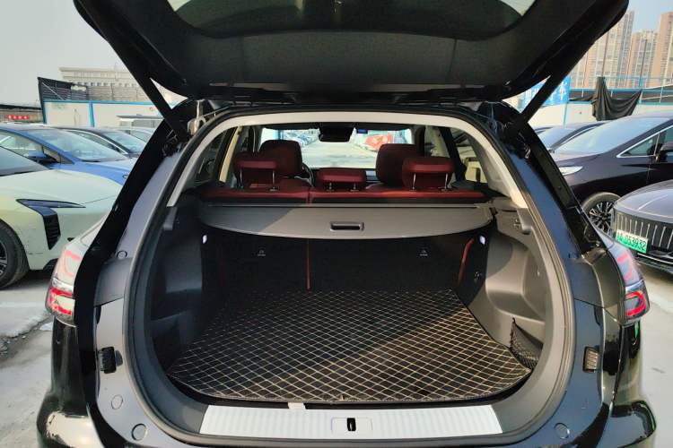 Used Hongqi HS5 2023 2.0T Qixiang Pro Edition Trunk