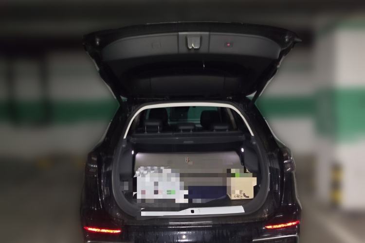 Used Hongqi HS5 2023 2.0T Qixiang Pro Edition Trunk