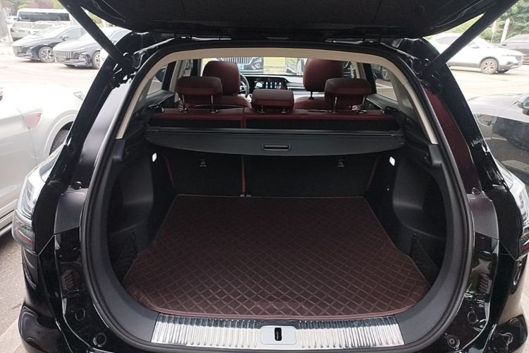 Used Hongqi HS5 2023 2.0T Qixiang Pro Edition Trunk