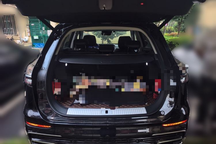 Used Hongqi HS5 2023 2.0T Qixiang Pro Edition Trunk