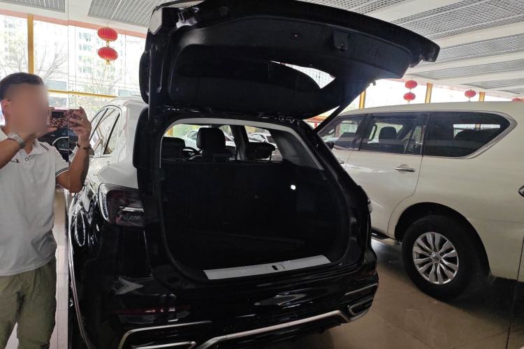 Used Hongqi HS5 2023 2.0T Qixiang Pro Edition Trunk