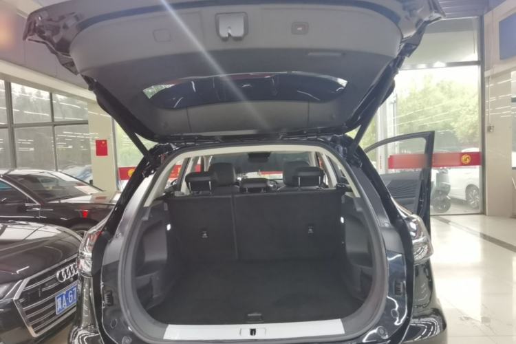 Used Hongqi HS5 2023 2.0T Qixiang Pro Edition Trunk