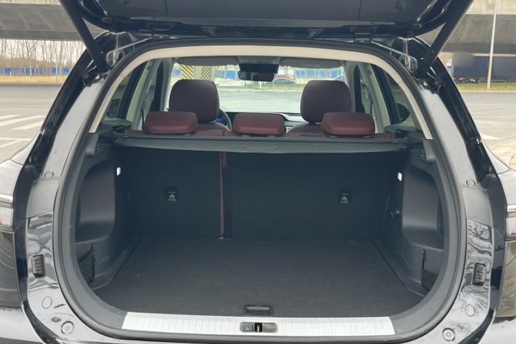 Used Hongqi HS5 2023 2.0T Qixiang Pro Edition Trunk