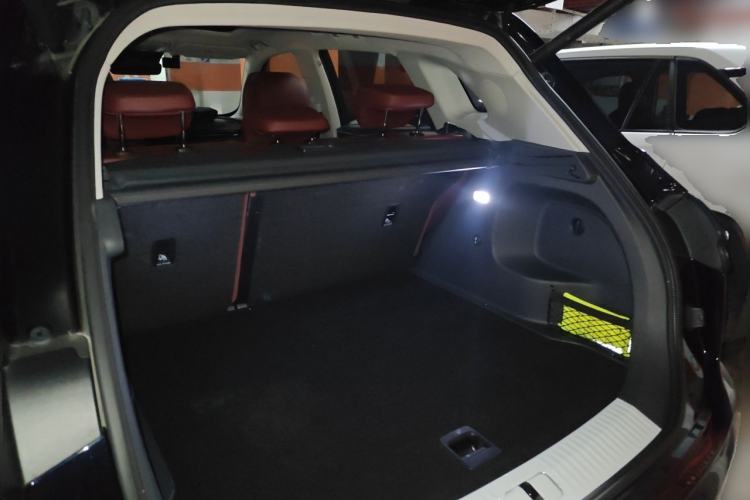 Used Hongqi HS5 2023 2.0T Qixiang Pro Edition Trunk