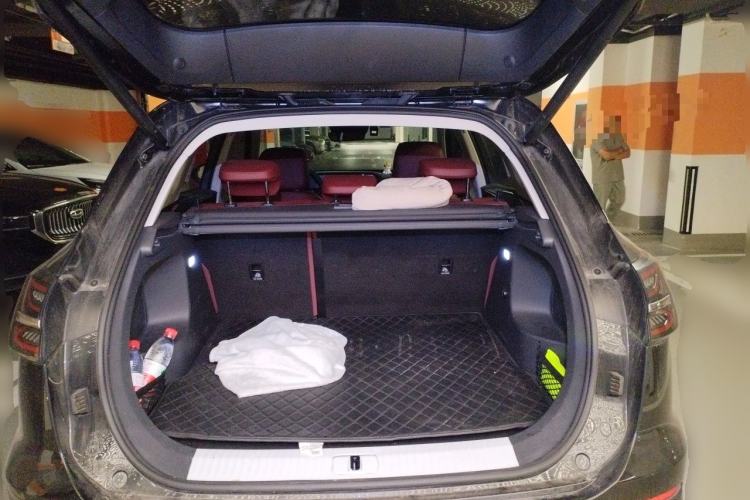 Used Hongqi HS5 2023 2.0T Qixiang Pro Edition Trunk
