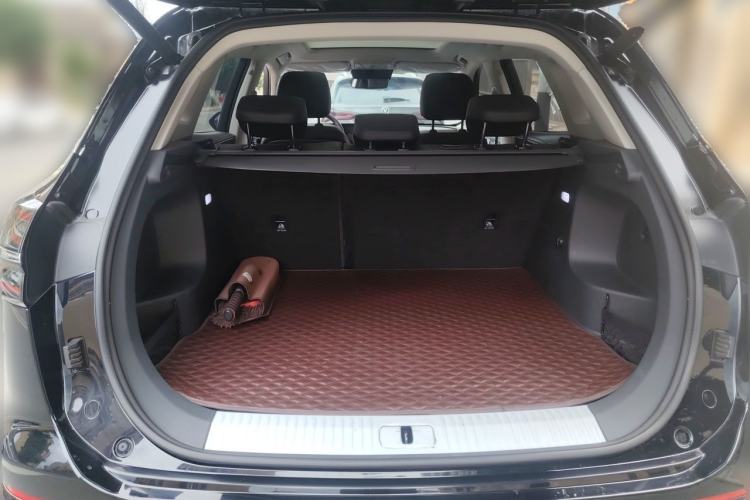 Used Hongqi HS5 2023 2.0T Qixiang Pro Edition Trunk