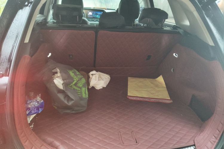 Used Hongqi HS5 2023 2.0T Qixiang Pro Edition Trunk