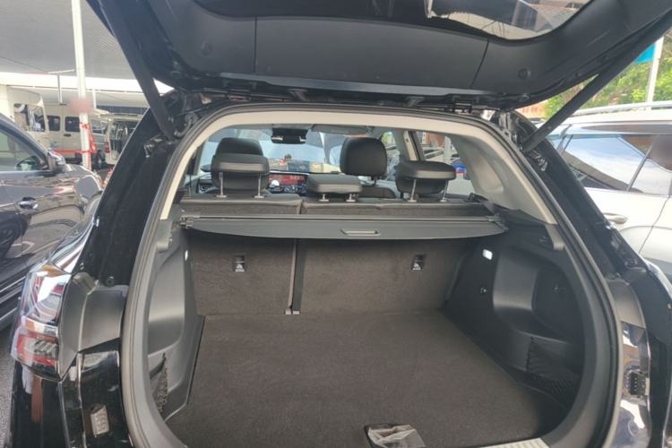 Used Hongqi HS5 2023 2.0T Qixiang Pro Edition Trunk