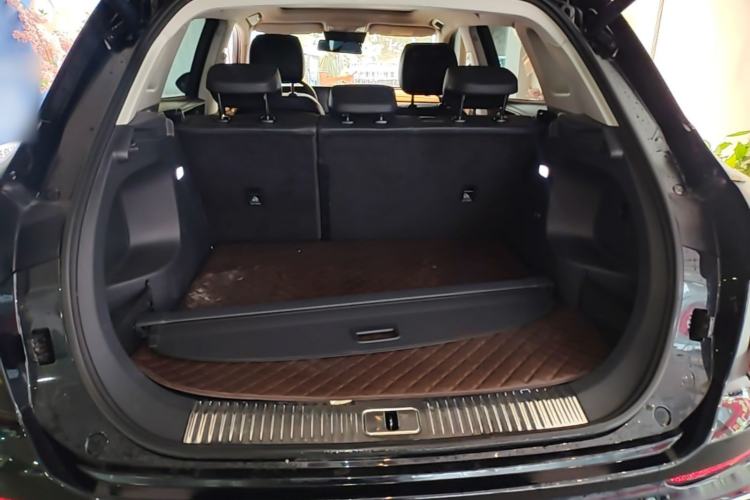 Used Hongqi HS5 2023 2.0T Qixiang Pro Edition Trunk