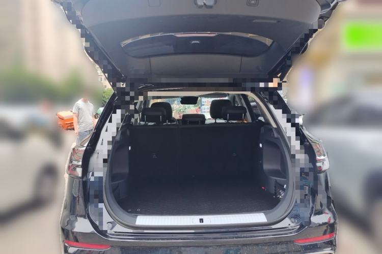Used Hongqi HS5 2023 2.0T Qixiang Pro Edition Trunk
