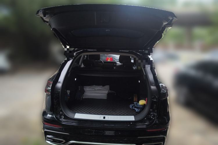 Used Hongqi HS5 2023 2.0T Qixiang Pro Edition Trunk