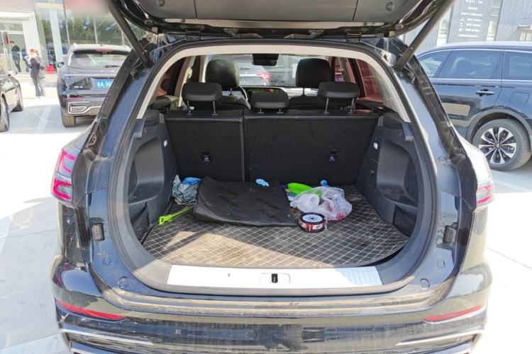 Used Hongqi HS5 2023 2.0T Qixiang Pro Edition Trunk