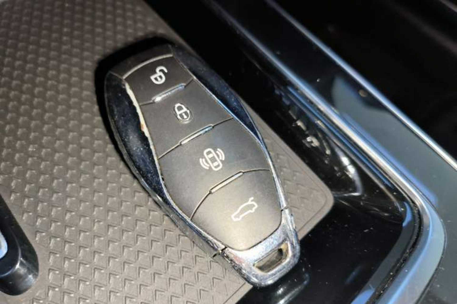 Used Hongqi HS5 2023 2.0T Qixiang Pro Edition Vehicle Key