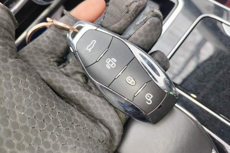Used Hongqi HS5 2023 2.0T Qixiang Pro Edition Vehicle Key