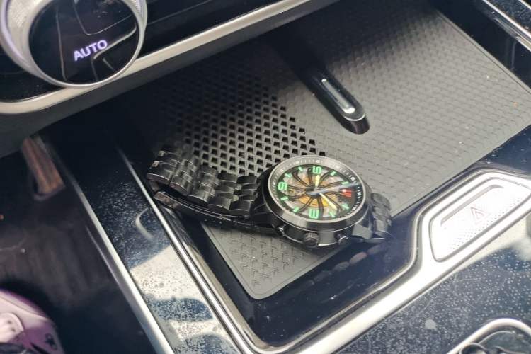 Used Hongqi HS5 2023 2.0T Qixiang Pro Edition Vehicle Key