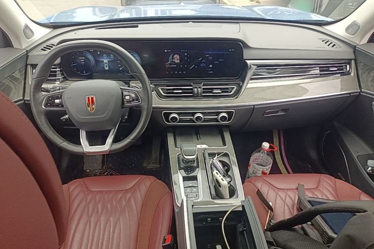 Used Hongqi HS5 2023 2.0T Four-Wheel Drive Flagship Pro Edition Center Console