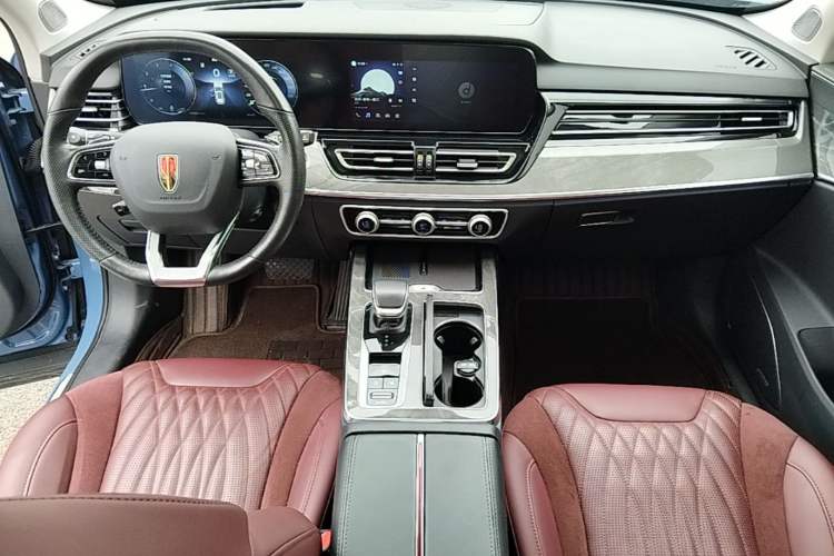 Used Hongqi HS5 2023 2.0T Four-Wheel Drive Flagship Pro Edition Center Console