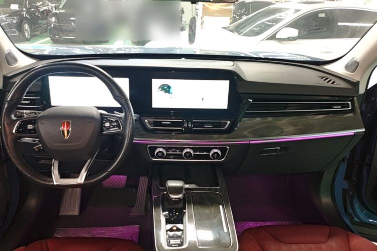Used Hongqi HS5 2023 2.0T Four-Wheel Drive Flagship Pro Edition Center Console