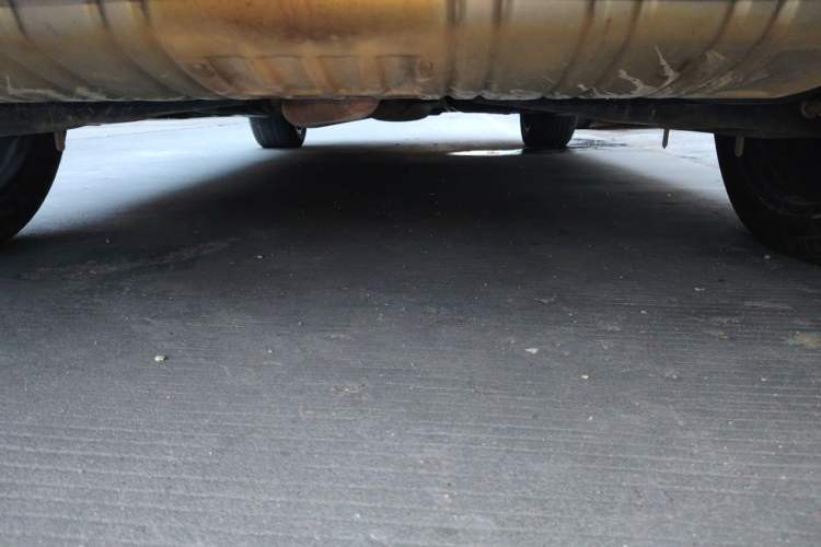 Used Hongqi HS5 2023 2.0T Four-Wheel Drive Flagship Pro Edition Chassis Rear