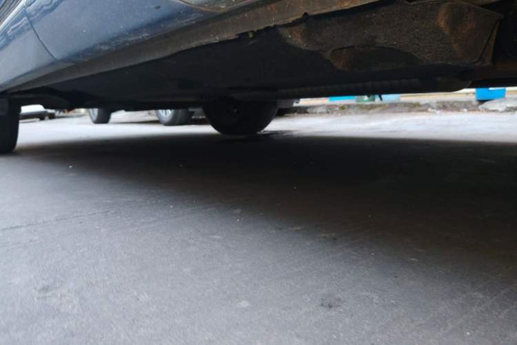 Used Hongqi HS5 2023 2.0T Four-Wheel Drive Flagship Pro Edition Chassis Rear Left