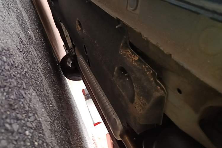 Used Hongqi HS5 2023 2.0T Qixiang Pro Edition Chassis Rear Left
