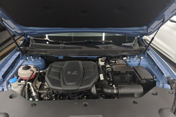 Used Hongqi HS5 2023 2.0T Four-Wheel Drive Flagship Pro Edition Engine Bay