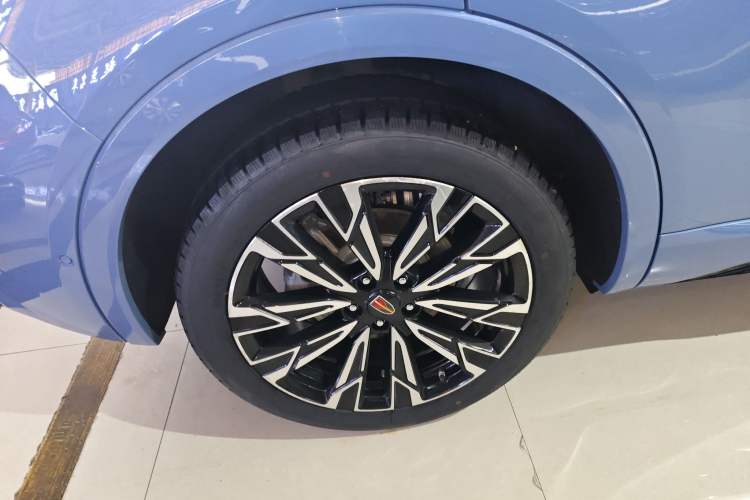 Used Hongqi HS5 2023 2.0T Four-Wheel Drive Flagship Pro Edition Exterior 5