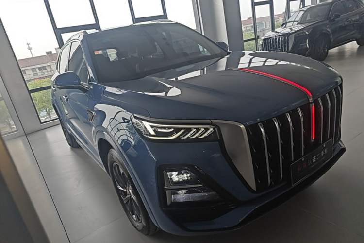 Used Hongqi HS5 2023 2.0T Qixiang Pro Edition Front Right 45 Deg