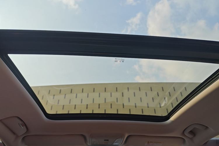 Used Hongqi HS5 2023 2.0T Four-Wheel Drive Flagship Pro Edition Headliner