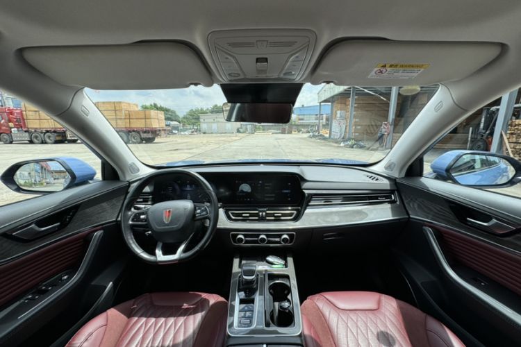 Used Hongqi HS5 2023 2.0T Four-Wheel Drive Flagship Pro Edition Interior 3