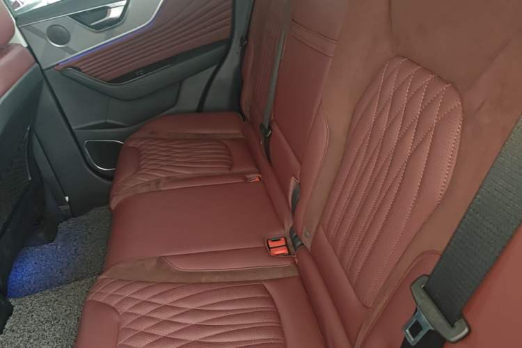 Used Hongqi HS5 2023 2.0T Qixiang Pro Edition Left Rear Seat