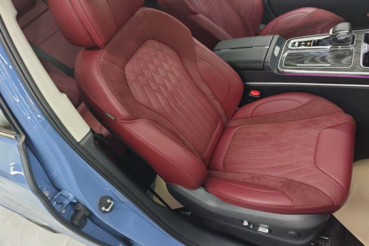 Used Hongqi HS5 2023 2.0T Four-Wheel Drive Flagship Pro Edition Right Front Seat