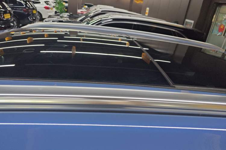 Used Hongqi HS5 2023 2.0T Four-Wheel Drive Flagship Pro Edition Roof